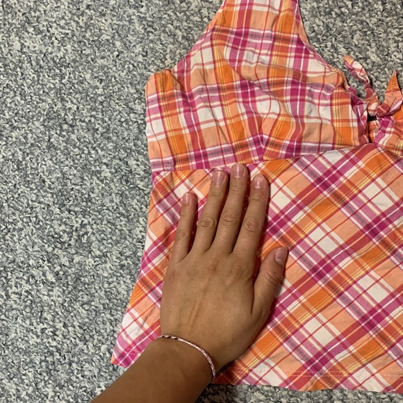 Pelican Cove Halter Top - Picture 4 of 16